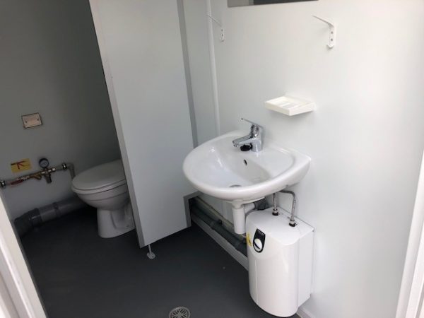 Sanitärcontainer Typ 10