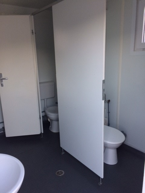 Sanitärcontainer Typ 10