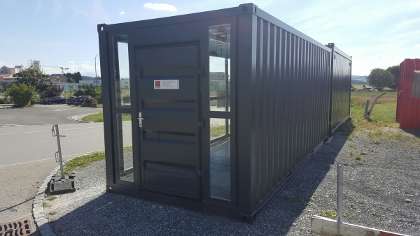 Showcontainer 20 Fuss OPEN-SIDE