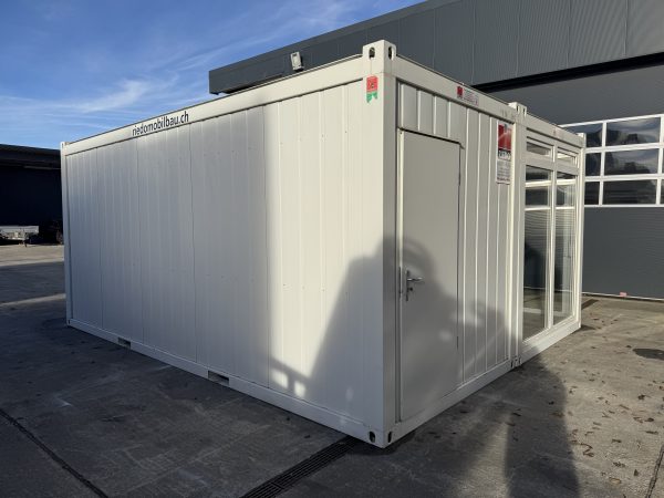 Doppel-Container mit Verglasung