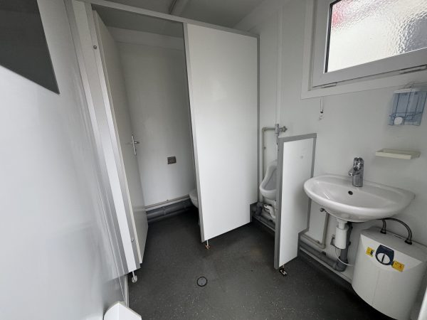 Sanitärcontainer 10 Fuss