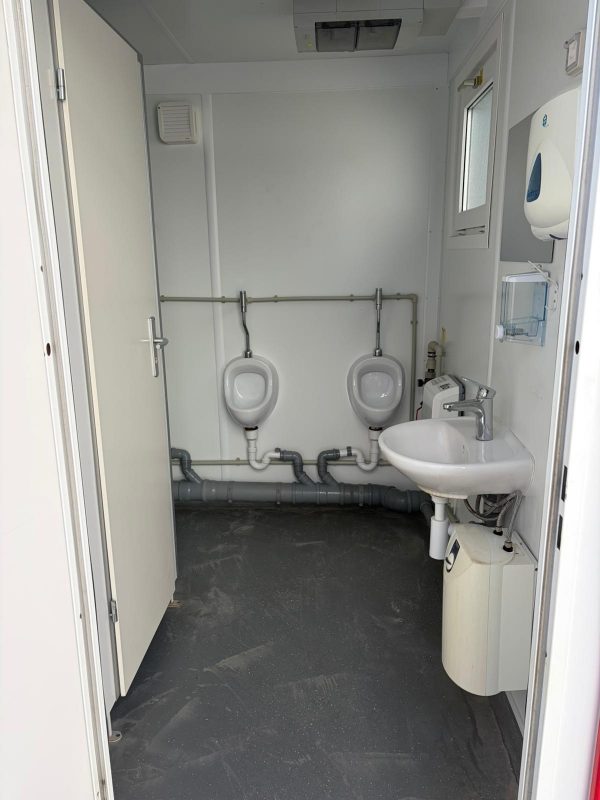 Sanitärcontainer 20 Fuss