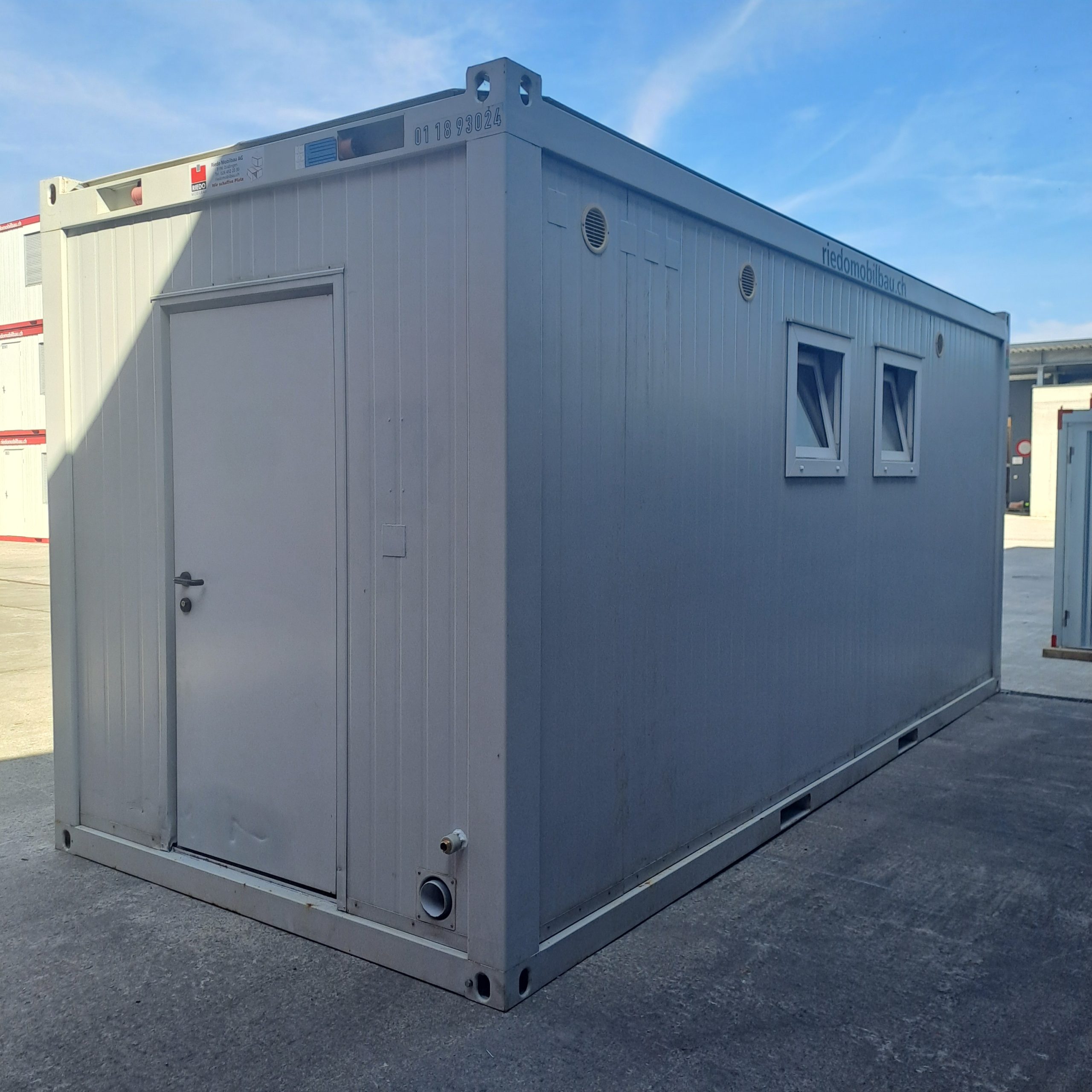 Conteneur sanitaire de 20 pieds – Image 2